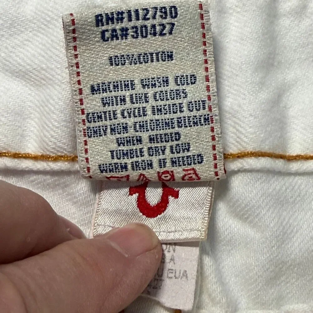 Vintage True Religion White Distressed Joey Cut Off Embellished Shorts Size 26